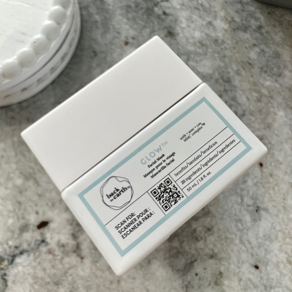 NEW IN BOX Back to Earth GLOW Facial Mask 50ml , 20 Ingredients 100% Natural